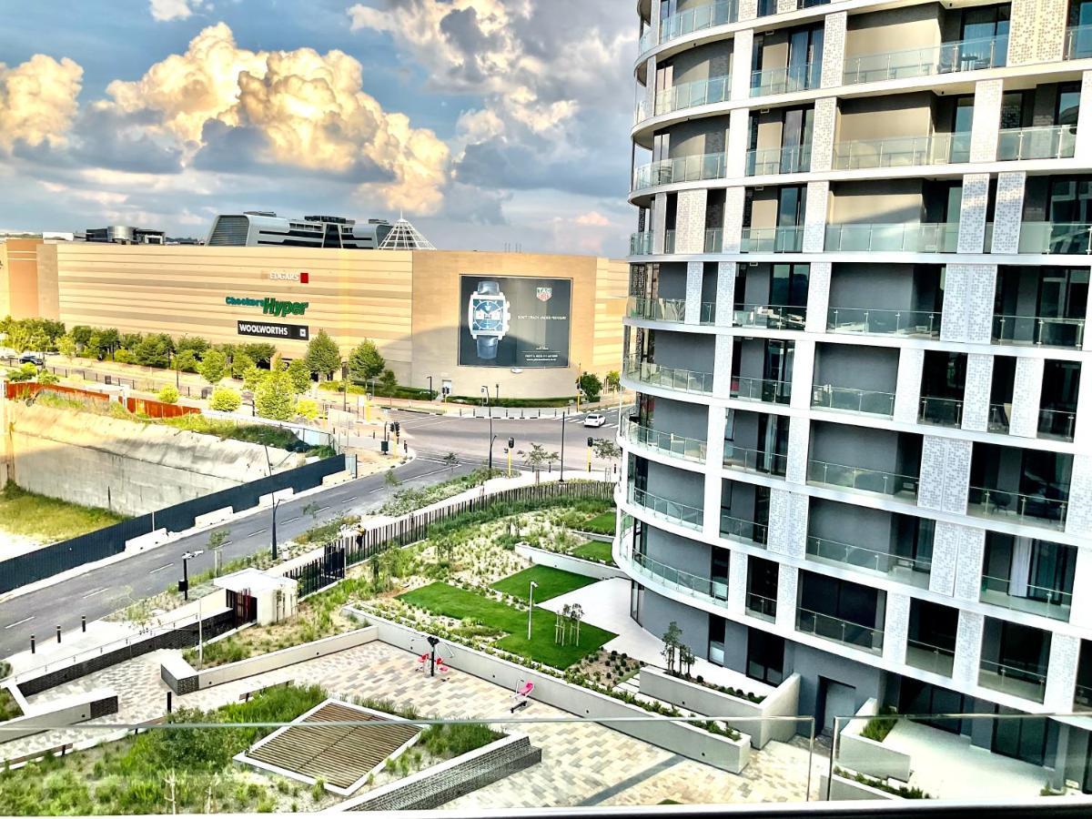 5 Star Elegant Apartments, Ellipse, Waterfall City, Midrand, Johannesburg Exterior photo
